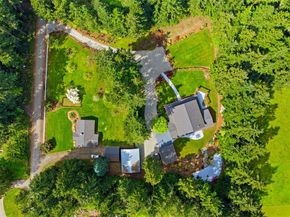 252 & 250 NW Sigurd Hanson Road, Poulsbo WA 98370