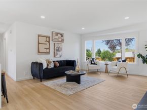 2103 S 249th Street, Kent WA 98032