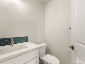 16823 Alder Way K2, Lynnwood WA 98037