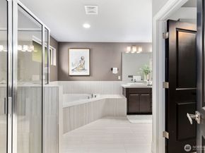3725 200th Place SE, Bothell WA 98012