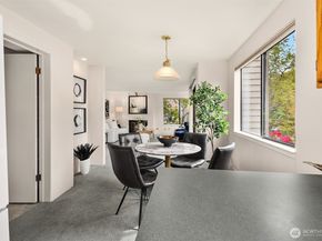 7518 24th Avenue NW 201, Seattle WA 98117
