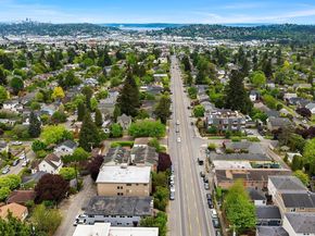 7518 24th Avenue NW 201, Seattle WA 98117
