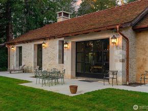 11008 N Deer Drive, Woodway WA 98020