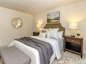 11427 SE 225th Street, Kent WA 98031