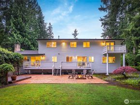 17811 7th Avenue W, Bothell WA 98012