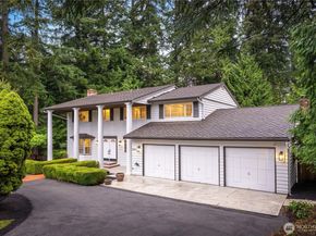 17811 7th Avenue W, Bothell WA 98012