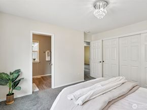 18870 108th Lane SE, Renton WA 98055