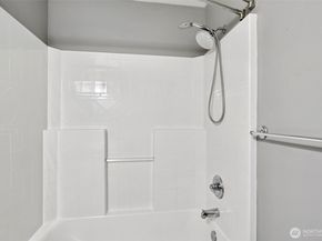 18870 108th Lane SE, Renton WA 98055