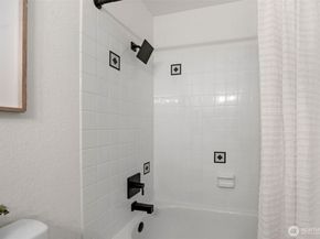 17414 Brook Boulevard, Bothell WA 98021