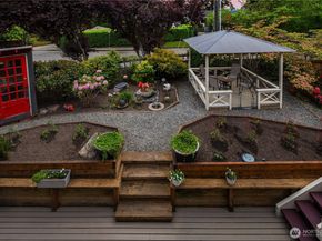 4712 SW Brace Point Dr, Seattle WA 98136
