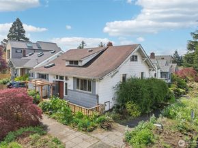 4817 Greenwood Avenue N, Seattle WA 98103