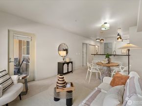 111 108th Avenue NE A312, Bellevue WA 98004
