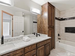 5920 228th Avenue NE, Redmond WA 98053