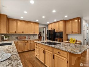 5920 228th Avenue NE, Redmond WA 98053