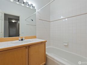 12122 NE 171st Place D201, Bothell WA 98011