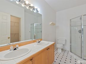 12122 NE 171st Place D201, Bothell WA 98011
