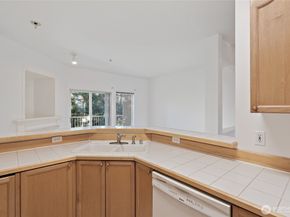 12122 NE 171st Place D201, Bothell WA 98011