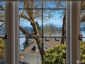 115 Dorffel Drive E, Seattle WA 98112
