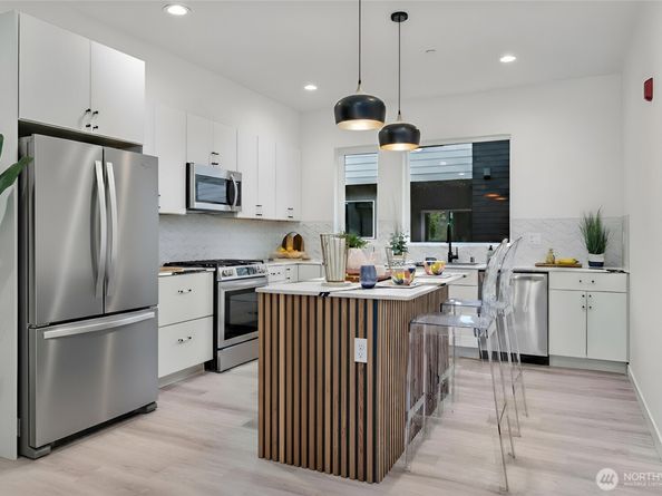 11539 17th Place SW, Burien WA 98146