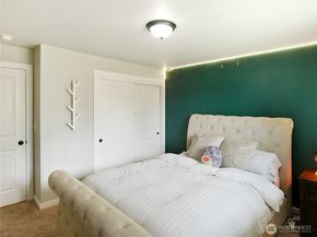 2802 S 304th Street, Federal Way WA 98003