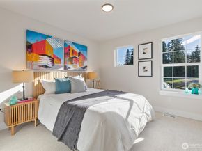 25 213th Place SW, Bothell WA 98021