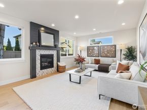25 213th Place SW, Bothell WA 98021