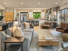 525 16th Avenue W, Kirkland WA 98033