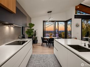 426 Wheeler Street, Seattle WA 98109