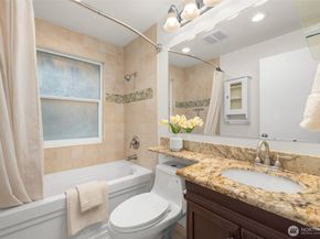 1315 102nd Avenue NE, Bellevue WA 98004