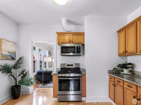 6015 1/2 20th Avenue NW, Seattle WA 98107
