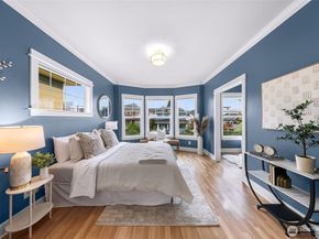 6015 1/2 20th Avenue NW, Seattle WA 98107