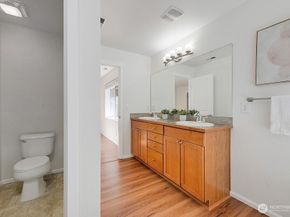 21262 40th Way S 32, SeaTac WA 98198