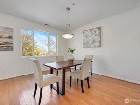 21262 40th Way S 32, SeaTac WA 98198