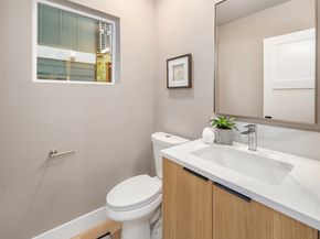 533 N 70th Street, Seattle WA 98103