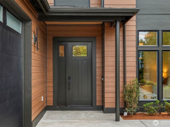 13121 NE 104th Street, Kirkland WA 98033