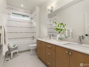 13121 NE 104th Street, Kirkland WA 98033