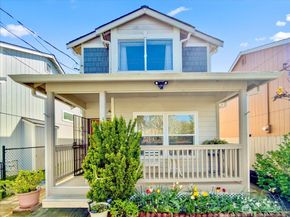 10050 19th Avenue SW, Seattle WA 98146