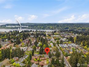 790 Madison Avenue N, Bainbridge Island WA 98110