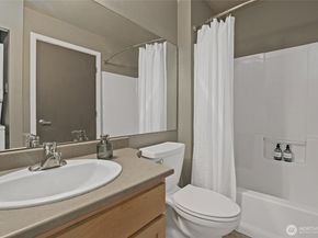 303 23rd Avenue S 304, Seattle WA 98144