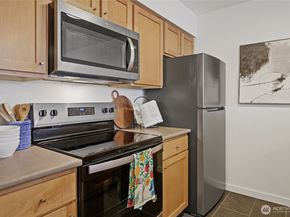 303 23rd Avenue S 304, Seattle WA 98144