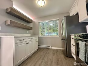 13010 102nd Lane NE 1, Kirkland WA 98034