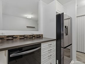 18501 SE Newport Way H136, Issaquah WA 98027