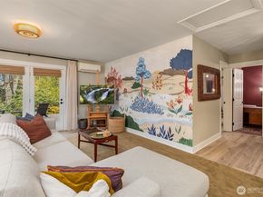 15335 Sunrise Drive NE, Bainbridge Island WA 98110