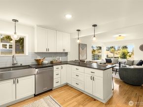 3016 50th Avenue SW, Seattle WA 98116