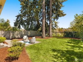 3016 50th Avenue SW, Seattle WA 98116