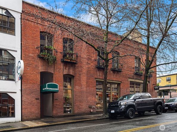 1507 Western Avenue R201, Seattle WA 98101