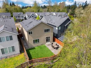16927 35th Drive SE, Bothell WA 98012