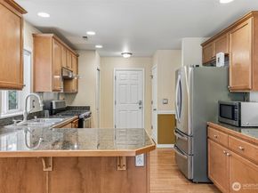 28441 33rd Lane S 70, Auburn WA 98001