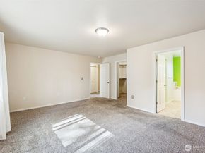 28441 33rd Lane S 70, Auburn WA 98001