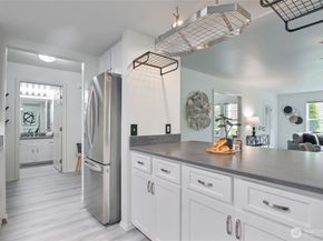 4081 224th Lane SE 107, Issaquah WA 98029